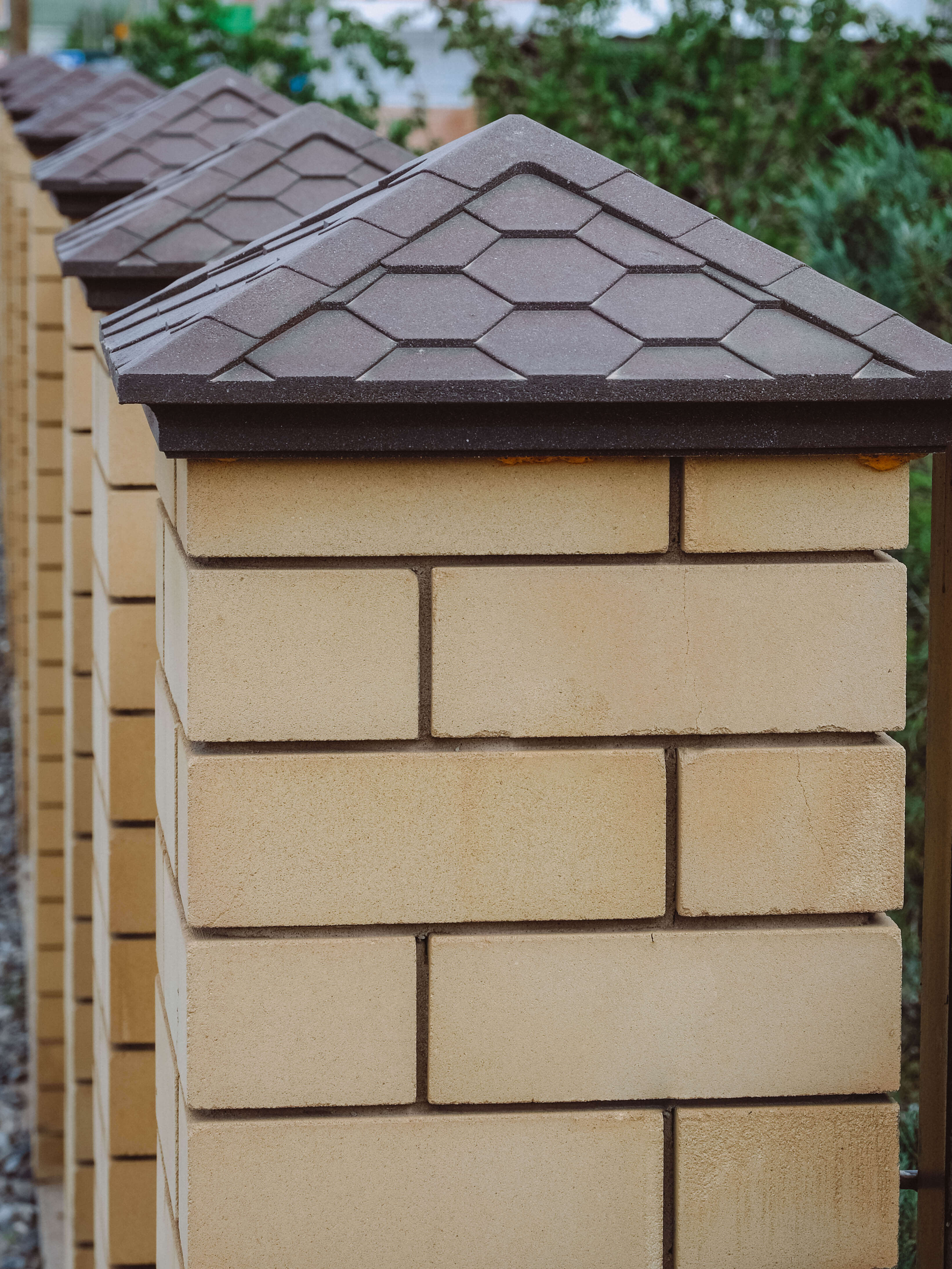 Колпак Zking Эверест Коричневый на столб 1.5х1.5 кирпича (390х390мм) в Красногорске фото